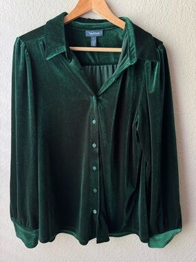 ModCloth Emerald Green Velvet Button-Down Shirt